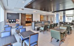 Holiday Inn Express And Suites Nashville MetroCenter Downtown By IHG