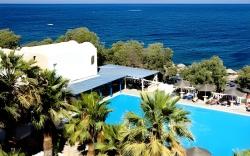 Kamari Beach Hotel