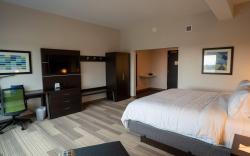 Holiday Inn Express & Suites Richburg By IHG