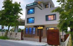 Dania Garden Bed and Breakfast