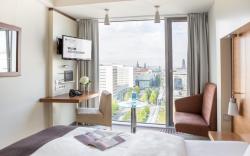 Occidental Dresden Newa