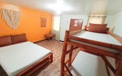 Batanags Beach Room for 6 with FREE WIFI