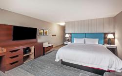 Hampton Inn by Hilton Gardner Convention Center