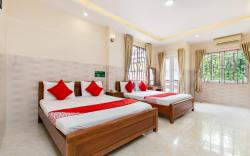Ngoc Linh Hotel