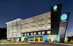 Tru by Hilton Florence I-95