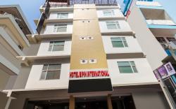 Super Capital O Seven Wonders Inn Near Sahara Ganj Mall