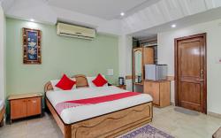 OYO 46550 Hotel Tulsi Inn