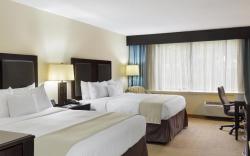DoubleTree by Hilton Tinton Falls Eatontown