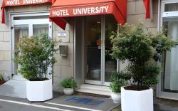 Hotel University