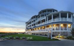 Madison Beach Hotel , Curio a Collection by Hilton