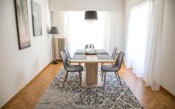 Kolonaki Chic Spacious Center Apartment