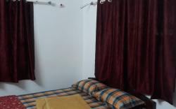  Next to Sankara & Behind Apollo Hospital -Temple 