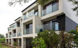 Terrace Hill resort pension with solitary garden