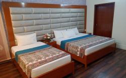 Rehaish Inn PECHS