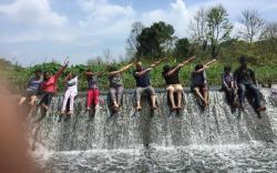 Country villa Homestay (call directly better deal)