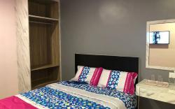 Benut HomeStay ( SRI TANJUNG)