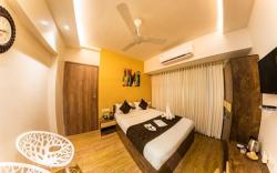 Perk 2 bedrooms +kitchen+ Wifi+close to station 
