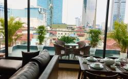 Pandora Luxury Rooftop Apartment