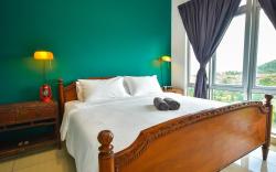 Manhattan Austin Heights Vintage Suite by NestHome