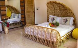 Couple Suite Room (overlooking sea view)
