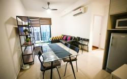 Huge i-City Shah Alam Smarthome WIFI/NETFLIX
