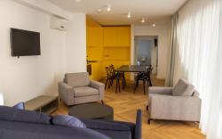 Grand Three Bedroom Apartment