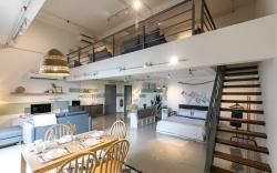 SmartHome DuplexSuite-6Pax-ParadigmMal| Iconique36