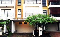 Lake Edge Villa 20 @ Puchong