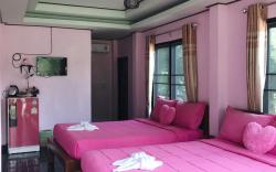 Rai Rung Khao Kho Resort(ไร่รุ่งเขาค้อรีสอร์ท)