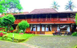 Erema Village - Rumah Kayu 1