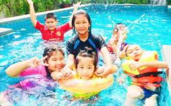 Boonnada Pool Villa Huahin ( 3BR, 1European Kit.)