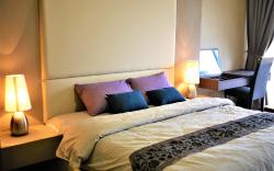Romantic Seaview Studio with Balcony
