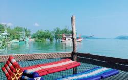 Deluxe Room Sea View & Balcony