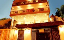 Luxury Villa Cao Gia Chi Bao, Hillside View, DaLat