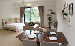 RELAX & COZY HOME @ MIDHILLS  GENTING l FREE WIFI