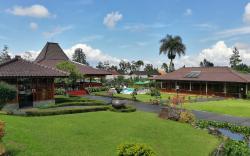 Villa Bango-Huge, Stunning Villa with private pool