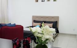6@Trefoil Setia Alam@2pax 1min to Setia City Mall