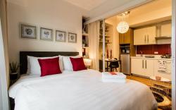 Exquisite 1BR Space @ Acqua Livingstone 