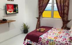 Lakse Inn Homestay *3 min to the beach*