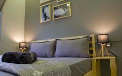 Gray Whale Cozy Homestay