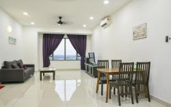 DaMen HomeStay @SubangJaya USJ 1/Sunway B12*2 4PAX