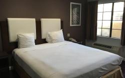 Crimson Hotel Manhattan Beach