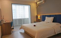 7 Days Premium Changchun Renmin NorthEast Normal University Pingquan Road