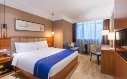 Yitel Hotel Chongqing Jiefangbei Hongyadong