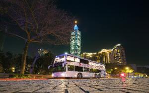 台北-雙層餐車 & 晶華酒店| 餐巴體驗(國人限定9折優惠)