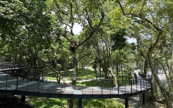 Minghu Park
