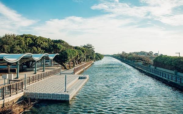 Gangnan Canal Park