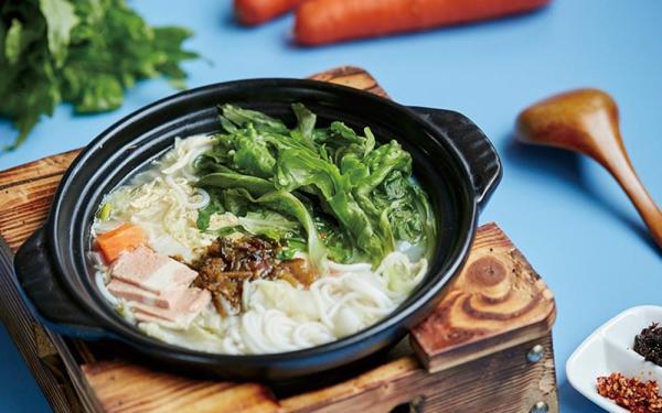 古今車用中蔬食餐廳