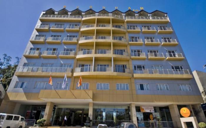 Baguio Burnham Suites Hotel
