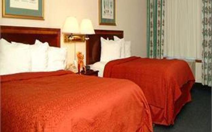 AmericInn by Wyndham Cedar Rapids North